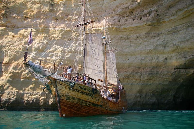 Portimão: Boat Trip by Sailing Boat to Lagos Cape Caves - Key points to know before booking