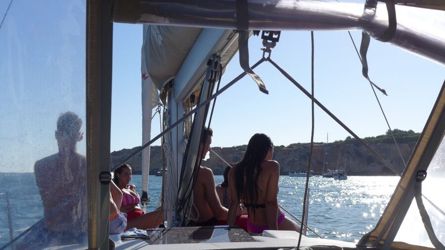 PortimĂŁo: Private Sailing Boat Tour with Swim and Wine - Ferragudo brings the first coastal views
