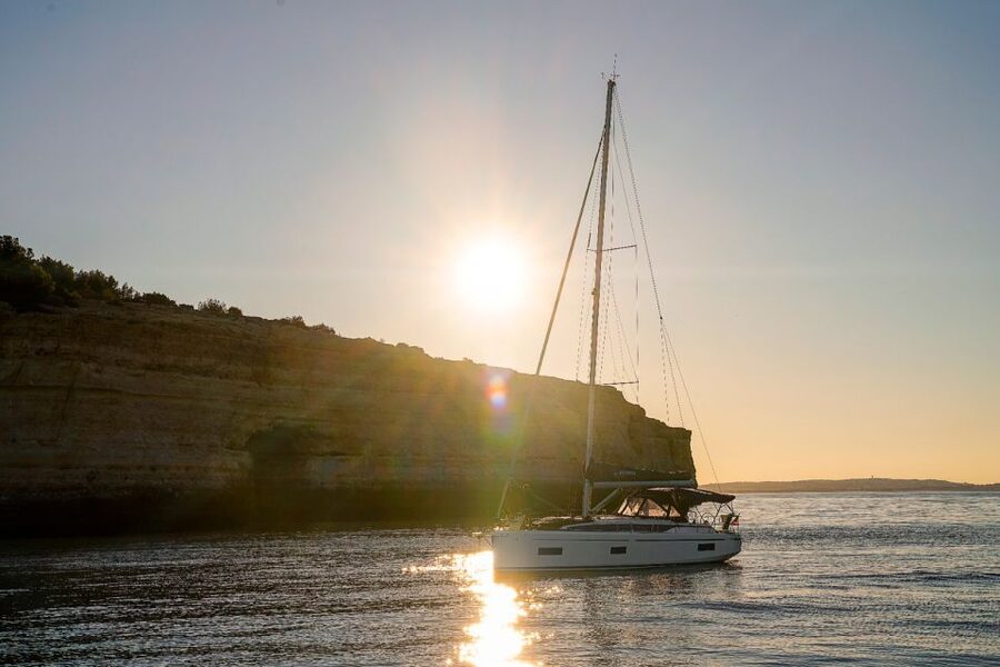 Portimao: Sunrise Luxury Sail-Yacht Cruise - Who Will Enjoy This Cruise Most?