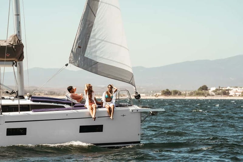 Portimao: Sunset Luxury Sail-Yacht Cruise - Who will enjoy this Portimão sailing?