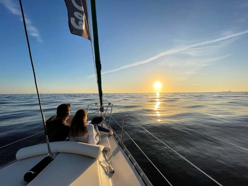 Porto: Best Charming Sailboat Cruise Sunset - Wine, charcuterie, and comfort on the water