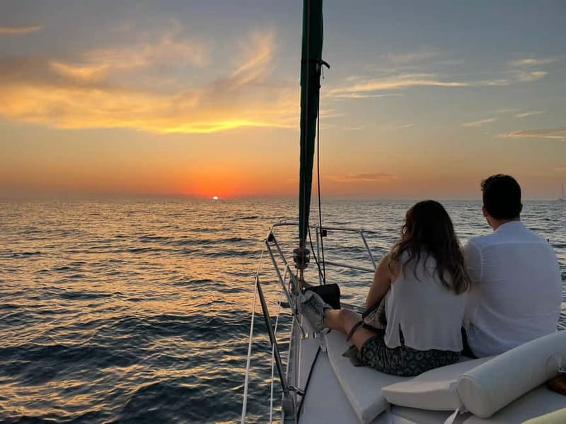 Porto: Best Exclusive Charming Sailboat Sunset - Setting sail from Douro Marina