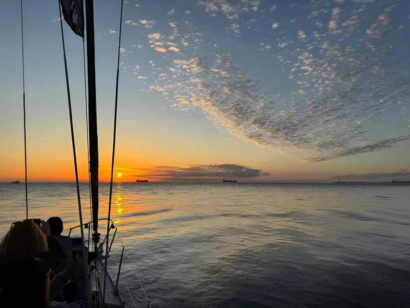 Porto: Best Exclusive Charming Sailboat Sunset - The Douro estuary at sunset