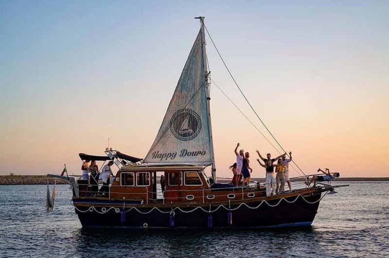 Porto: Classic Sailboat Cruise Along the Douro River - Setting out from Marina da Afurada