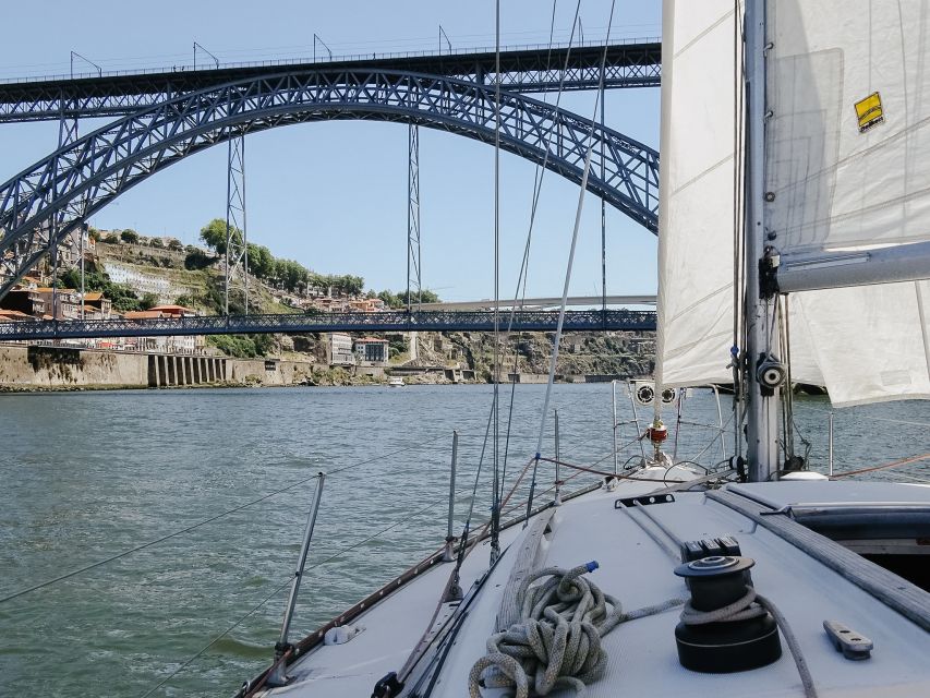 Porto: Romantic Sailboat Cruise - Key points at a glance