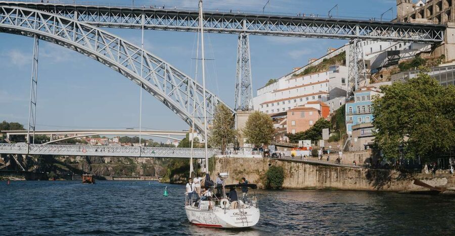 Porto: Romantic Sailboat Cruise - Why Porto makes more sense from the Douro