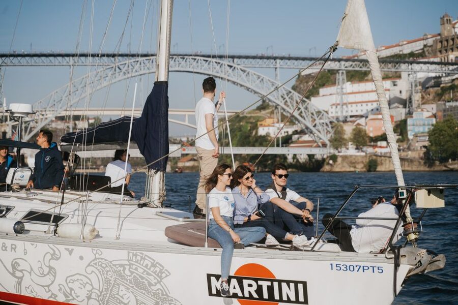 Porto: Romantic Sailboat Cruise - Under the Dom Luís I Bridge