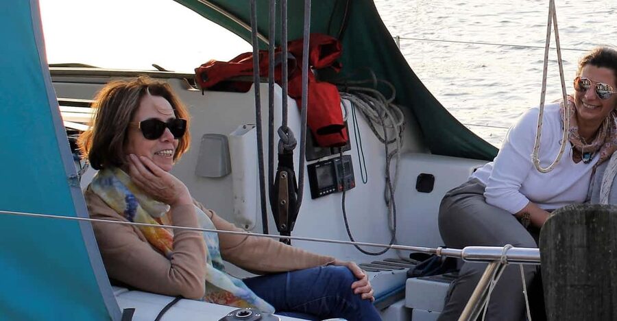 Porto: Sail the Douro River Private 3-Hour Cruise - Entering the Douro and reaching Ribeira