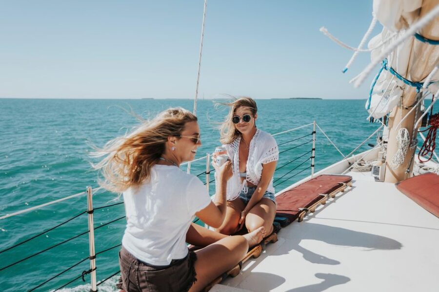 Premium Day Sail, Snorkel &, Kayak with Lunch - The optional beach or sandbar stop
