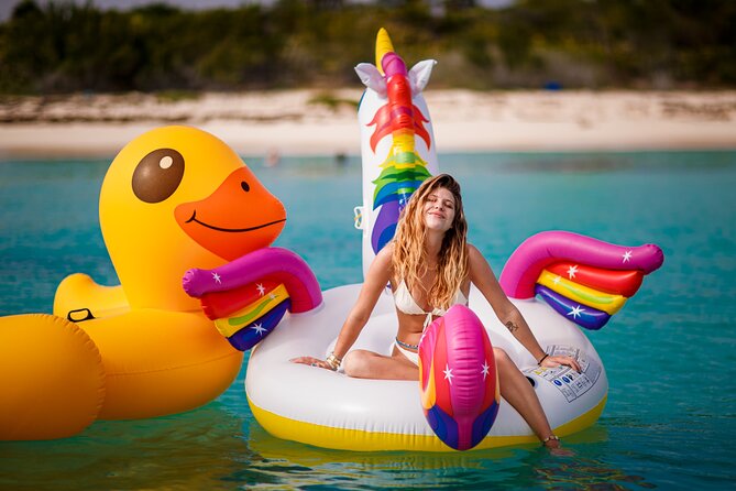 Private 40' Bali Catamaran – Drinks & Food Included - Premium Drinks and Your Own Music