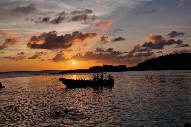 Private Charter Sunset Sailing Cruise W Drinks - Santa Barbara Beach is where the evening peaks