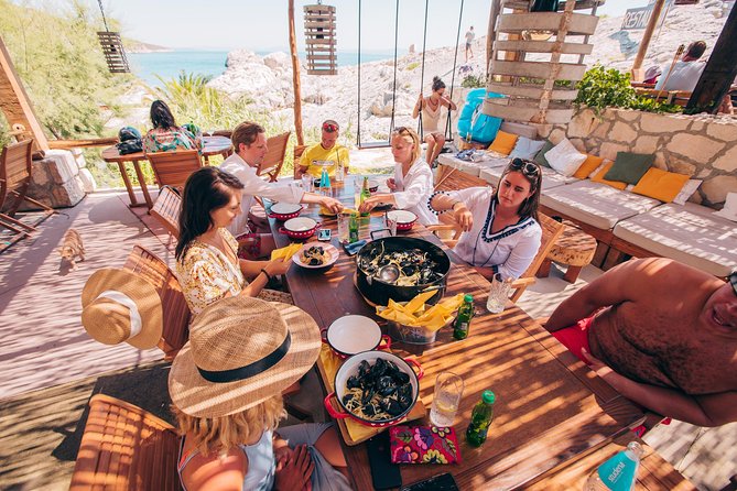 Private - Full day sailing from Hvar to Pakleni islands (up to 8 travellers) - Bay Stipanska in the Pakleni Islands