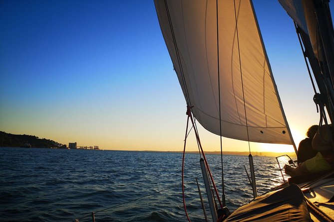 Private Golden Hour Boat Tour - Best Exclusive Sunset Sailing - Commerce Square from the river