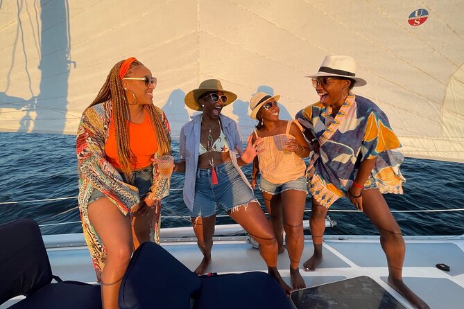 PRIVATE Local Sunset Sail by a Certified Captain - Boarding at 321 E Cromwell Street