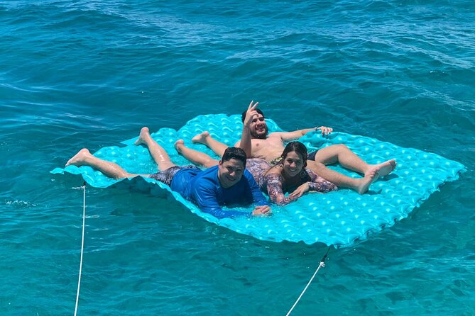 Private Luxury Sailing from Casa de Campo to Catalina Island - Who should book this private sailing?