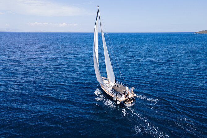 Private Luxury Sunset Sailing Cruise in the Athenian Riviera - What the crew adds to the experience