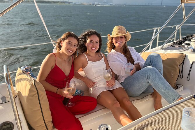 Private Morning Sail, Dolphin and History Tour on Mystique - The Battery and Charleston’s waterfront homes