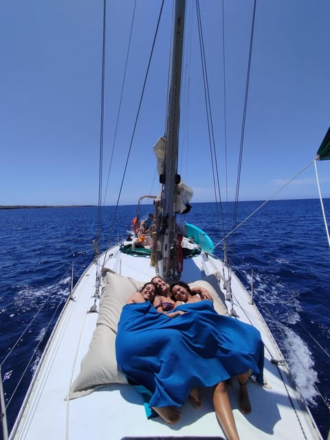 Private Sailboat Day-Trip from IBIZA to FORMENTERA - One hour for snorkeling and paddleboarding