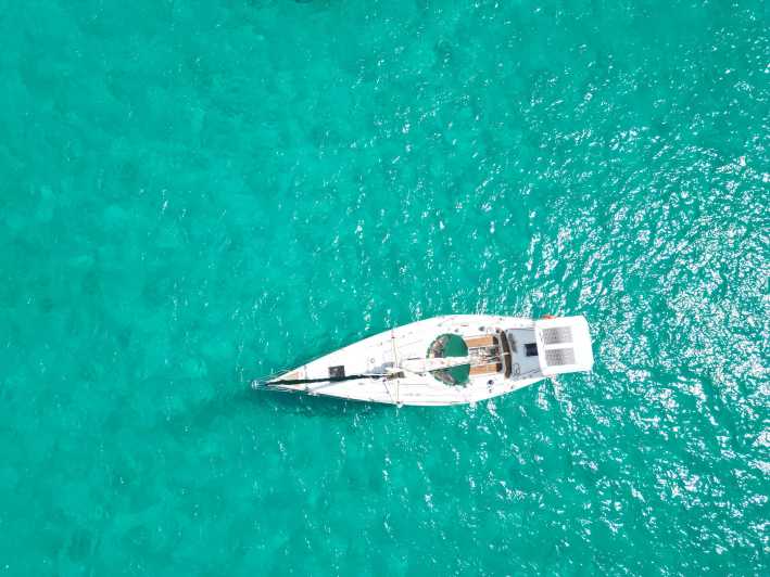 Private Sailboat Day-Trip from IBIZA to FORMENTERA - A larger sailboat with room to spread out