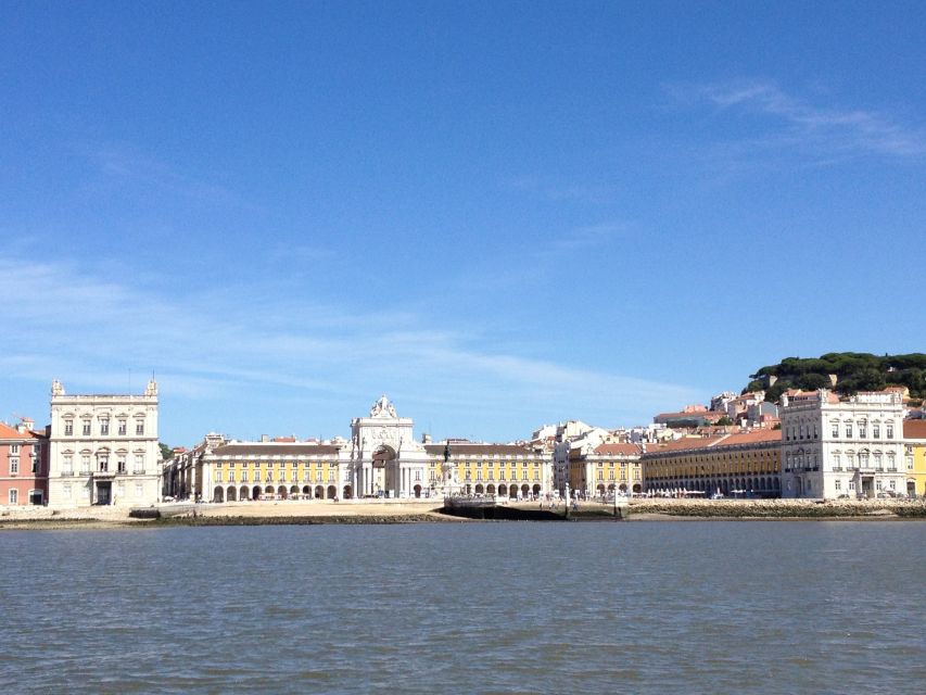 Private Sailing Boat Tour Lisbon with a drink: 2 to 8 Hours - The crew and atmosphere on board