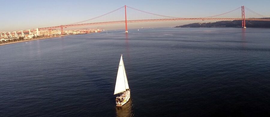 Private Sailing Boat Tour Lisbon with a drink: 2 to 8 Hours - Central Lisbon from the river