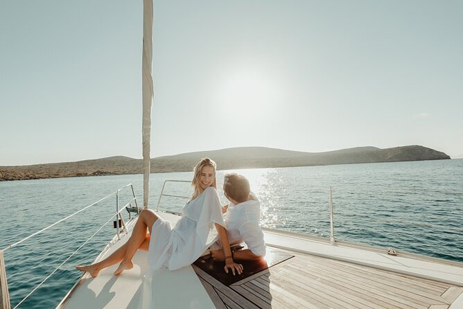 Private Sailing Cruise from Heraklion to Dia Island - Sailing north toward the four bays