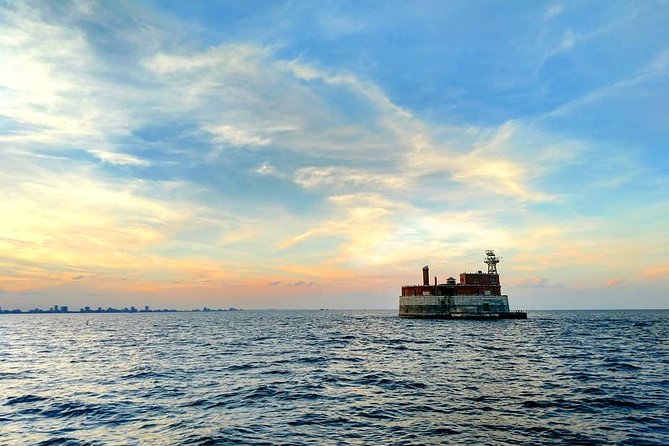 Private Sailing on Beautiful Lake Michigan - Navy Pier, Chicago - Soldier Field and Chicago’s civic waterfront