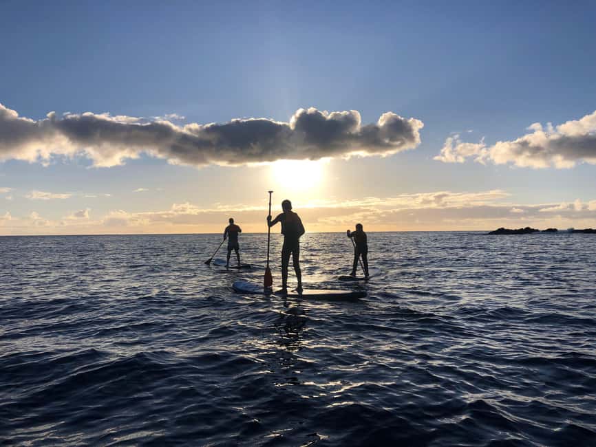 Private Sailing Sunset Tour PDL - What the boat provides for a comfortable evening