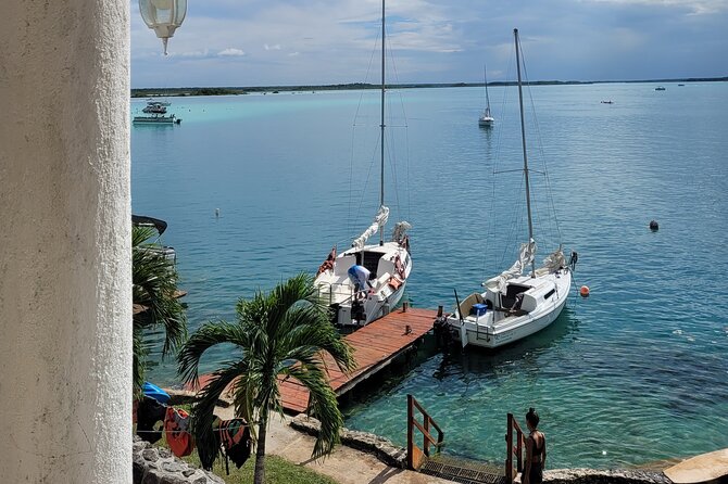 Private sailing tour of Bacalar Lagoon - Why the private format is worth the price