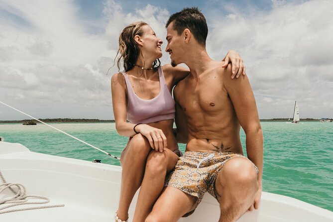 Private sailing tour of Bacalar Lagoon - Cenote Negro and the lagoon’s sudden depth