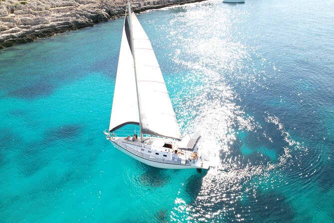 Private Sailing Tour with Snorkeling in Hvar Pakleni Islands - Ždrilca Beach: the natural lunch break