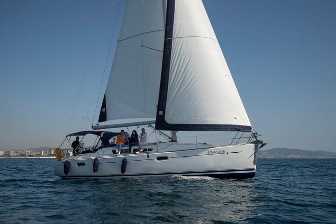 Private sailing trip from Barcelona with open bar - Who will enjoy this sailing most?
