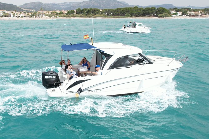 Private Snorkeling Boat Sailing Experience Included - Snorkeling inside the cave