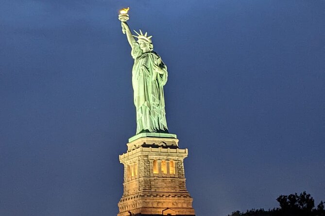 Private Sunset Sail of NYC Skyline and Statue of Liberty - Why this private New York Harbor sail works