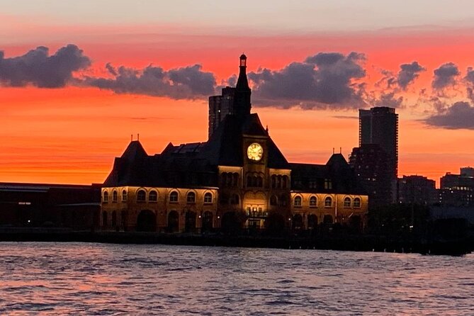 Private Sunset Sail of NYC Skyline and Statue of Liberty - What the two-hour schedule feels like