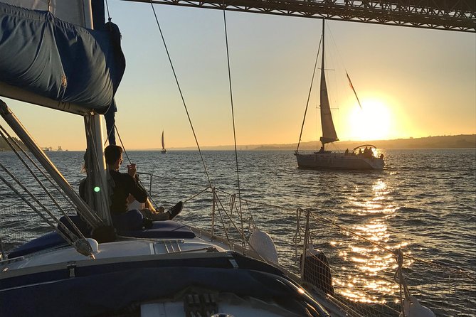 Private Sunset Sailing cruise from Lisbon - Practical details that affect your evening