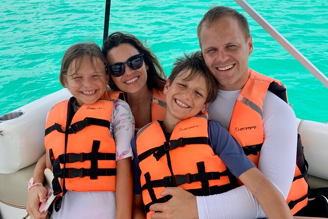Private Tour: Bacalar Lagoon Tour Sailboat or Pontoon Adventure - Meeting your guide outside Costa Maya
