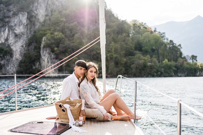 Private Tour by Modern Sailboat Lake Como with Aperitif - Bellagio’s southern villages and Villa Melzi