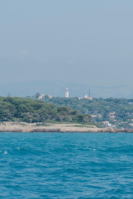 Private tour on a sailboat - Swim and paddle - Antibes Cape - Who will enjoy this boat trip most