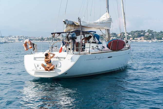 Private tour on a sailboat with apéritif at sunset on Antibes - Key points to know before booking