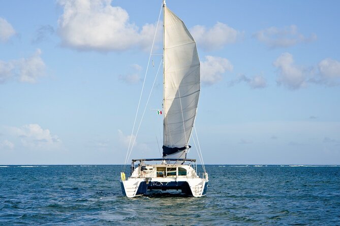 Puerto Morelos Secret Sandbar Catamaran Sail - Who should book this catamaran trip