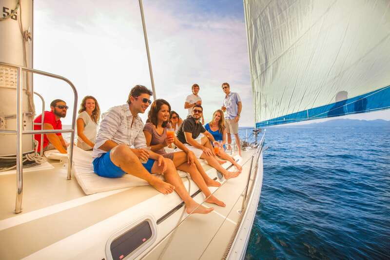 Puerto Vallarta: Bay of Banderas Luxury Sunset Sailing Tour - A calm alternative to a booze cruise