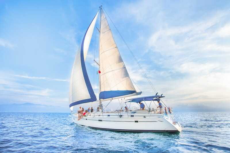 Puerto Vallarta: Luxury Day Sailing Tour of Bay of Banderas - Lunch, music, and the open bar