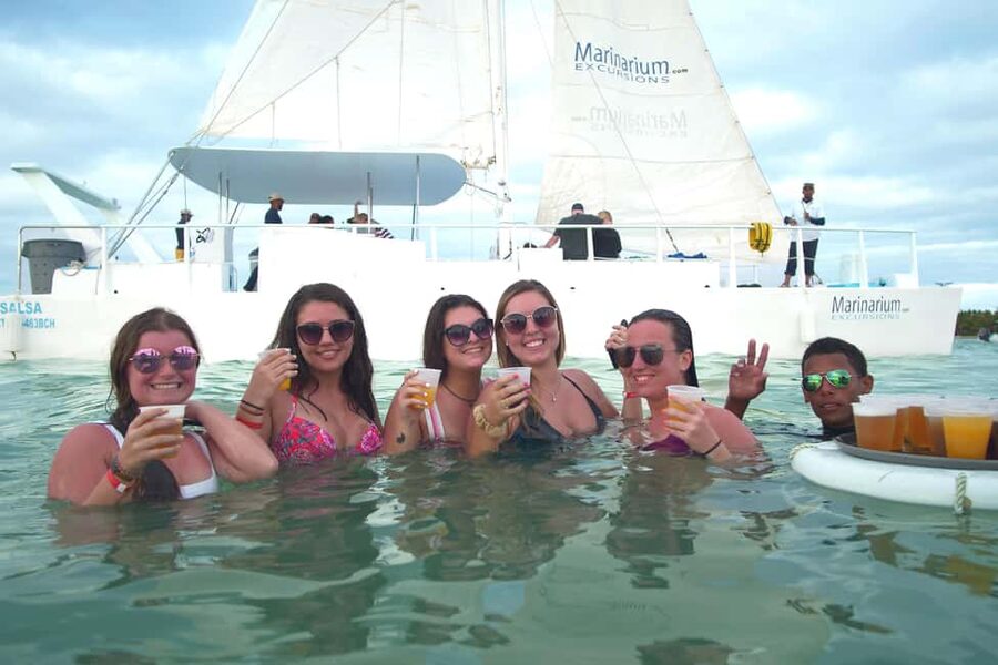Punta Cana Happy Hour Sailing Cruise - Snorkeling along the Bávaro reef