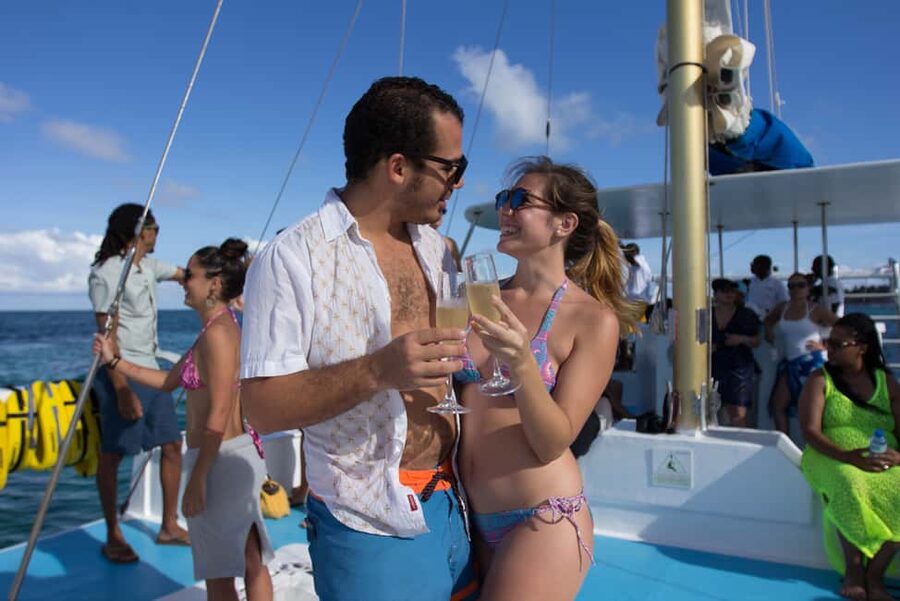 Punta Cana Happy Hour Sailing Cruise - The natural pool party in waist-deep water