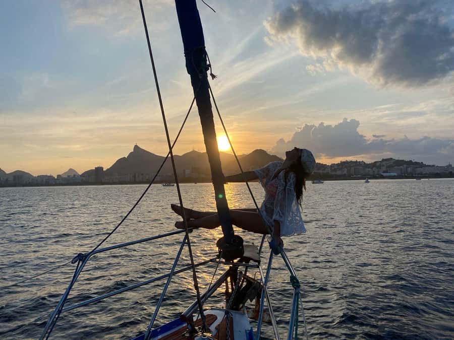 Rio de Janeiro: Sunset Sailboat Tour with Open Bar - Why Guanabara Bay is the right place for sunset