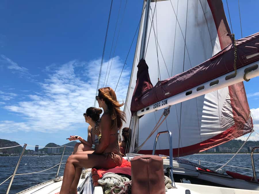 Rio de Janeiro: Sunset Sailing Tour - Fortresses, islands, and the wider bay