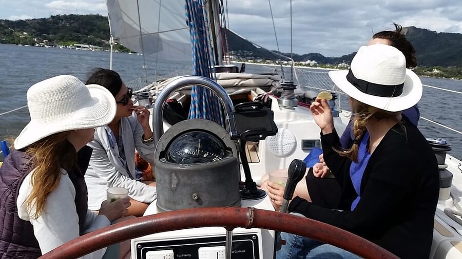 Rio de Janeiro: Wake Up and Sail - Forte da Laje and a pause on the water