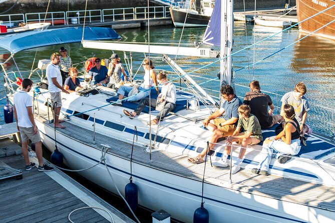 Romantic Private Sailboat in Lisbon for couples - What private really means here