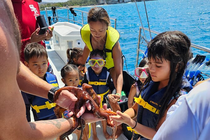 Sail and Turtle Snorkeling Tour in Waikiki - The boat setup makes a difference